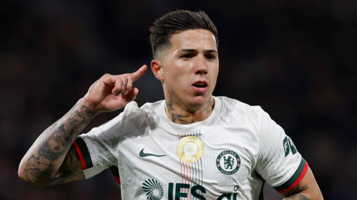 Chelsea midfielder Enzo Fernandez