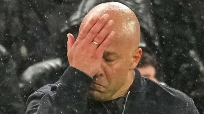 Liverpool coach Arne Slot reacts against Paris Saint-Germain