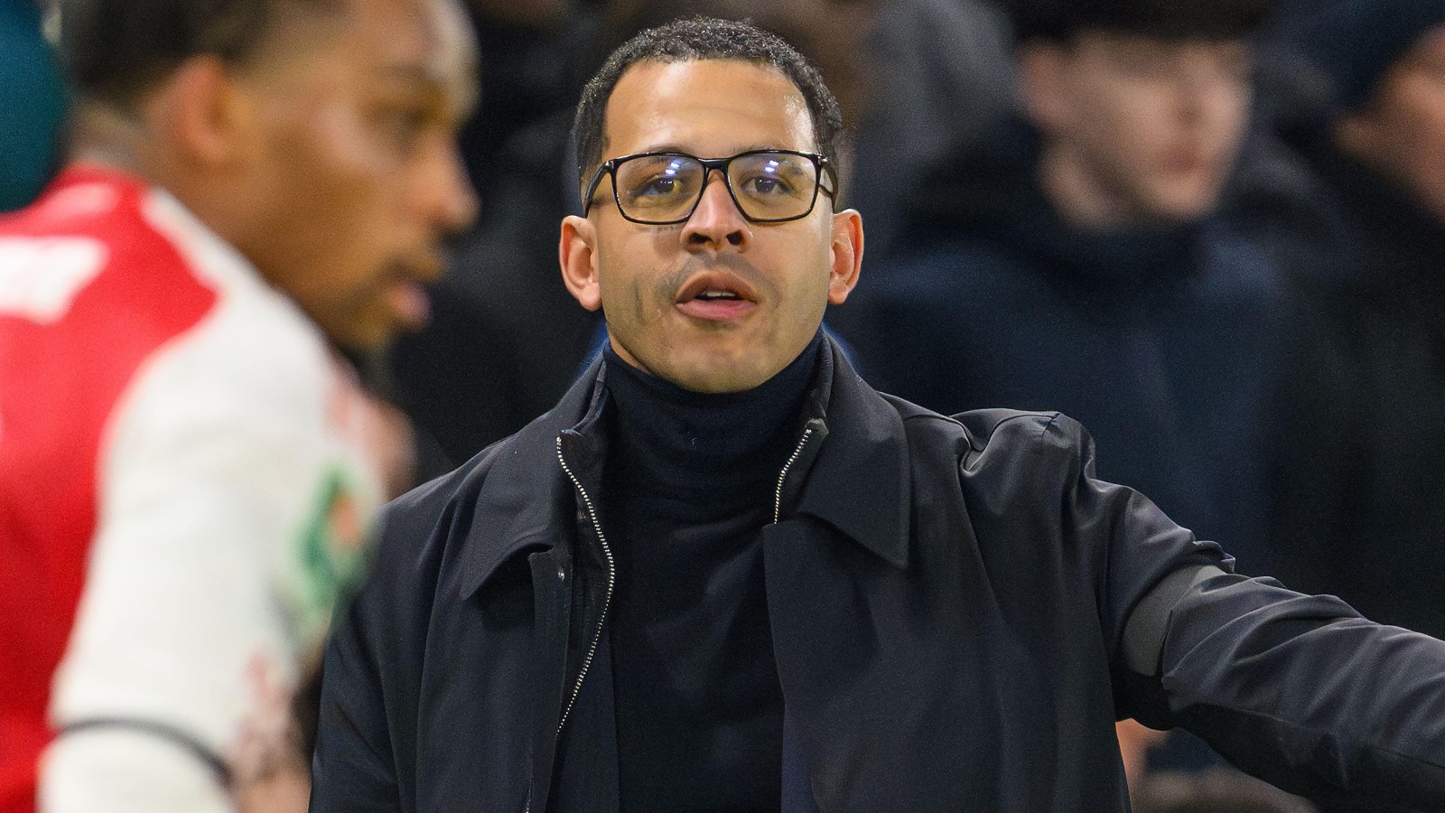 Chelsea coach Liam Rosenior issues instructions against Chelsea