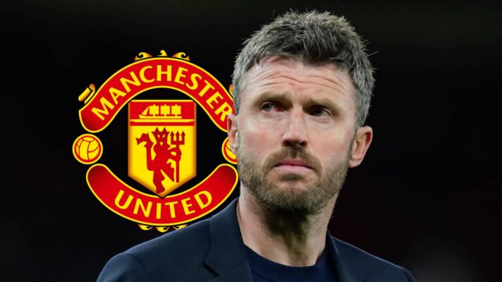 Manchester United badge and Michael Carrick - copyright F365