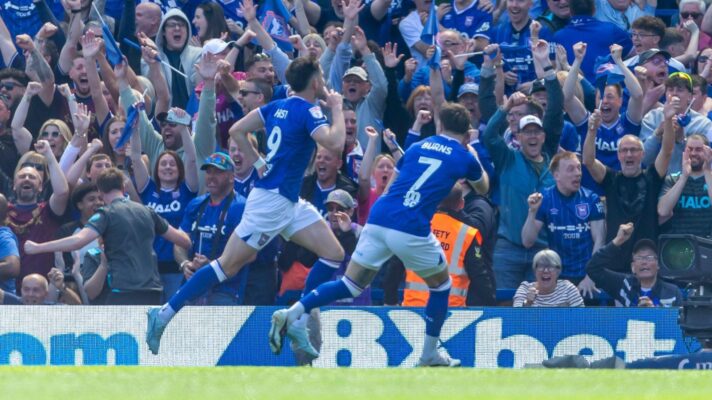 Ipswich Town players celebrate.