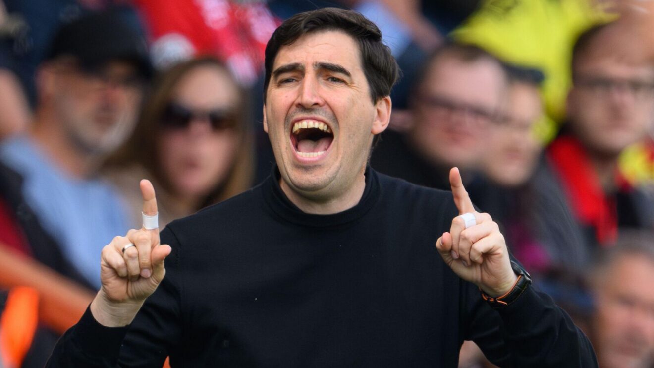 Andoni Iraola during Bournemouth v Crystal Palace