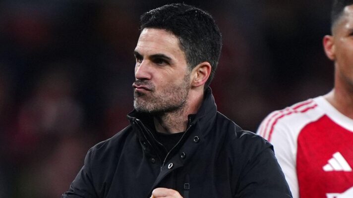 Mikel Arteta celebrates