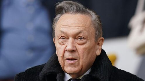 West Ham co-chairman David Sullivan resigns over ‘false’ allegations due to be published