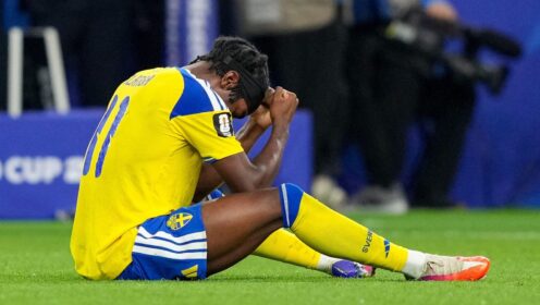 Elanga ‘scolded’ by Isak for stunning ignorance in Sweden draw as Potter laughs off stupidity – ‘Dear me’