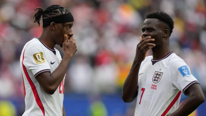 Noni Madueke, Bukayo Saka England