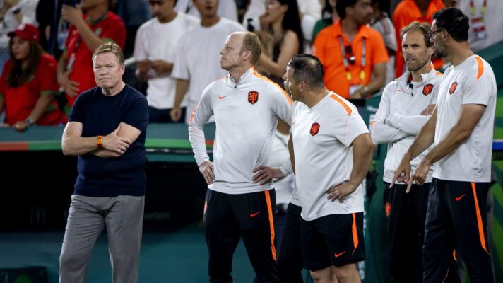 Ronald Koeman with Dutch staff