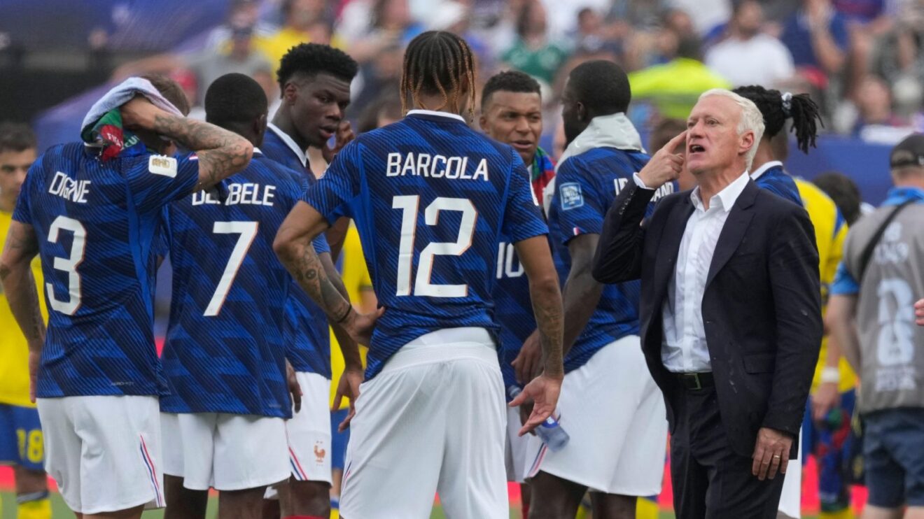 France team with Didier Deschamps