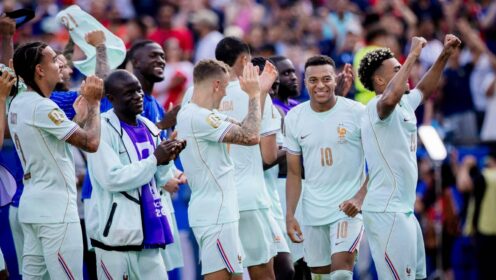 Spain players react after ex-prime minister tells France they ‘don’t have any’ Frenchmen