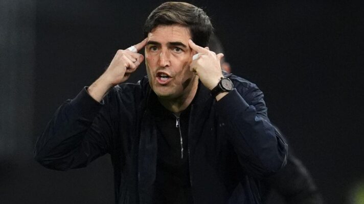 Liverpool manager Andoni Iraola.