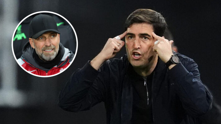 Andoni Iraola with Jurgen Klopp.