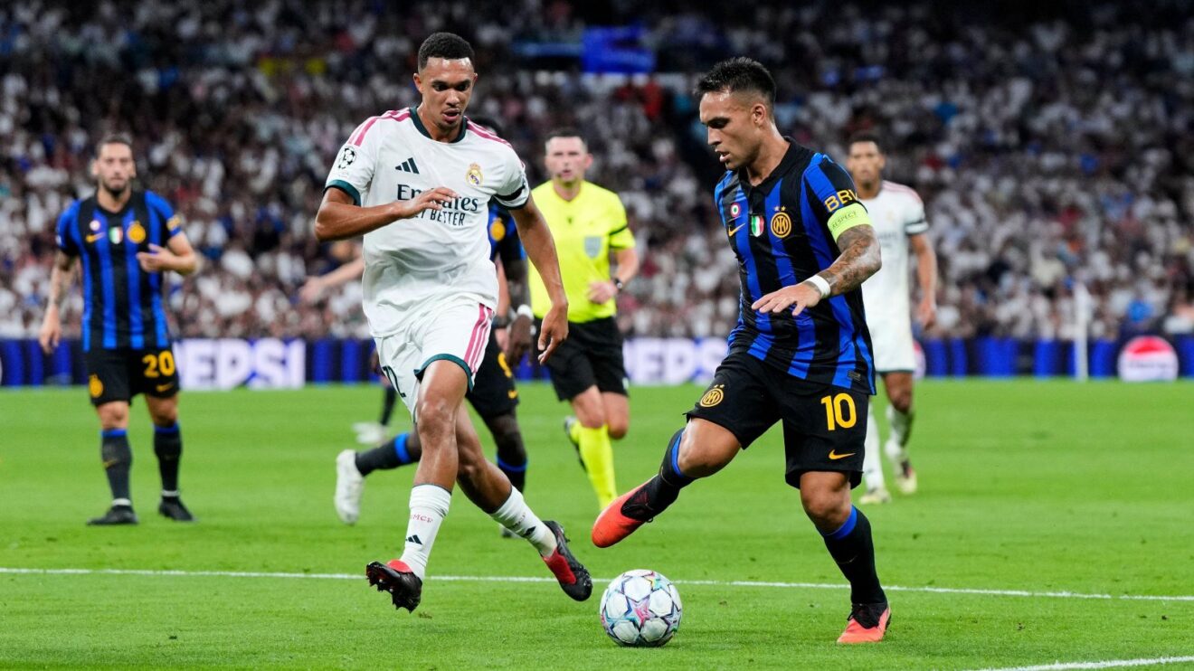 Madrid, Spain. 08th Sep, 2026. Trent Alexander-Arnold of Real Madrid CF and Lautaro Martinez of Inter Milan during the UEFA Champions League match, matchday 1, between Real Madrid and FC Inter de Milan played at Santiago Bernabeu Stadium on 8 Sep, 2026 in Madrid, Spain.
