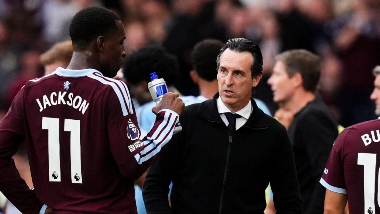 Unai Emery and Nicolas Jackson.