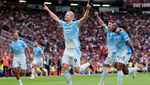 Man City reap rewards of two dodgy decisions as Carrick’s Man Utd still lack ‘passion’