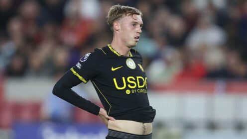 England: Cole Palmer accused of faking injury with ‘the hump’ as Xabi Alonso, Chelsea plan mooted