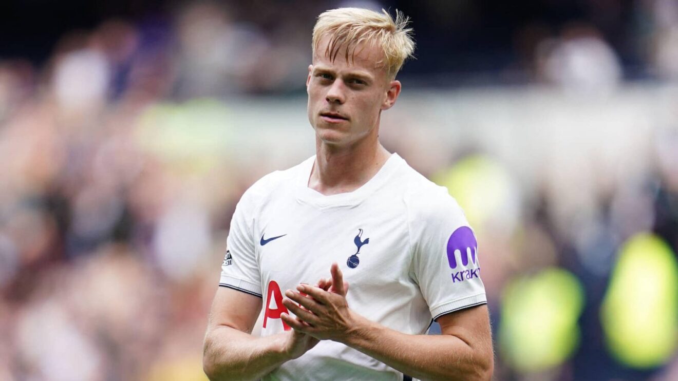 Jan Paul van Hecke Tottenham
