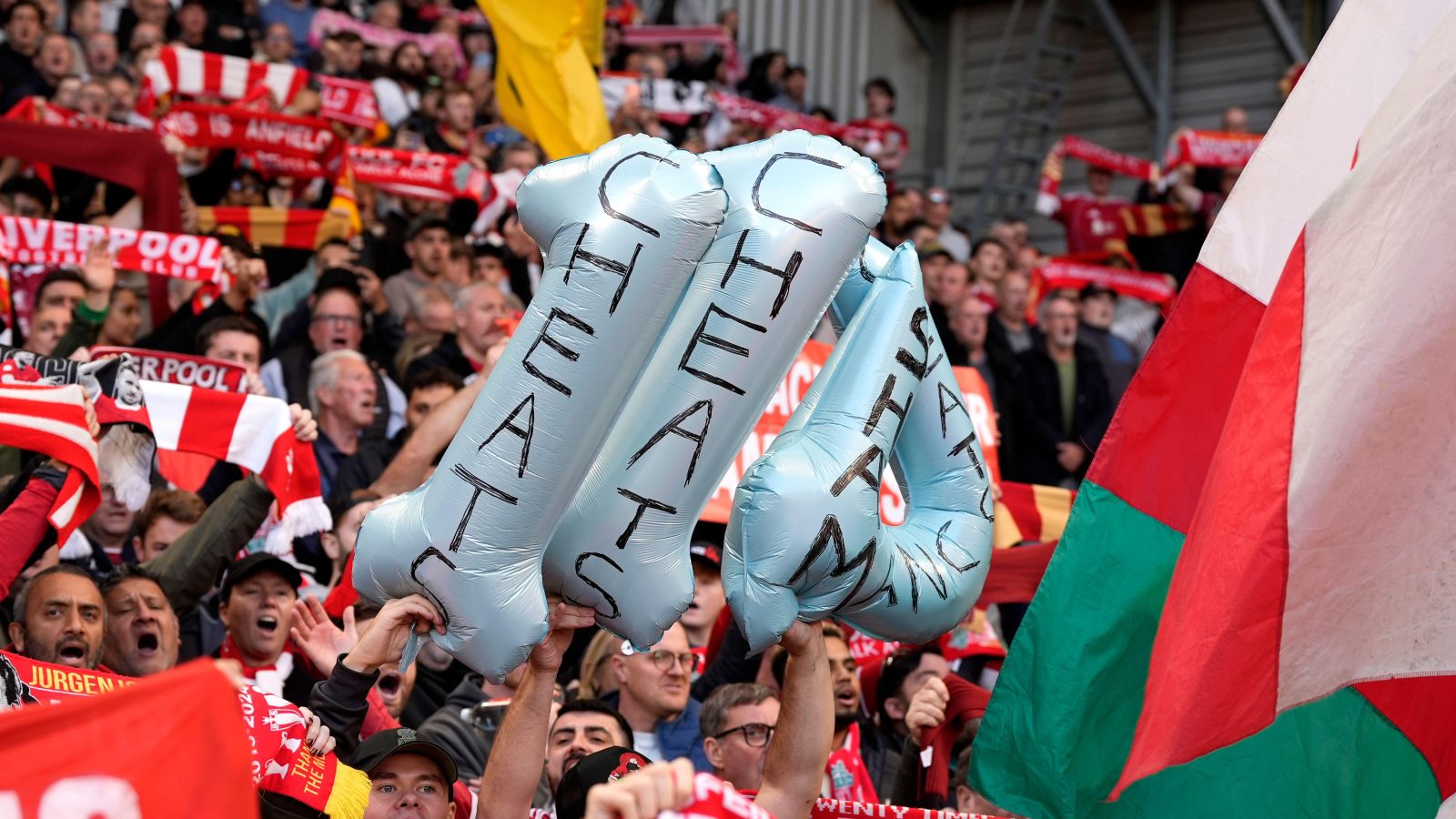 Liverpool fans with cheap balloons